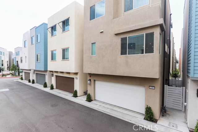 Detail Gallery Image 28 of 34 For 1682 Lexington Ln, San Pedro,  CA 90732 - 3 Beds | 2/2 Baths