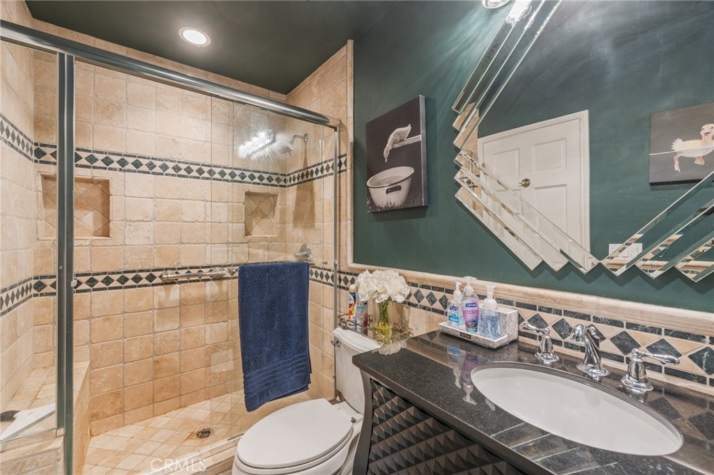 MLS #OC26158759 image #24