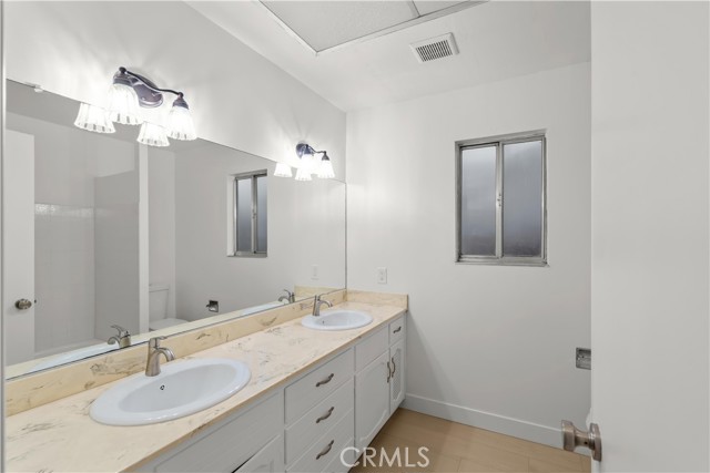 Detail Gallery Image 35 of 52 For 1159 Mayette Ct, Yuba City,  CA 95991 - 4 Beds | 2 Baths