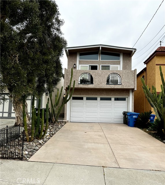 Detail Gallery Image 2 of 22 For 1744 Reed St, Redondo Beach,  CA 90278 - 3 Beds | 2 Baths