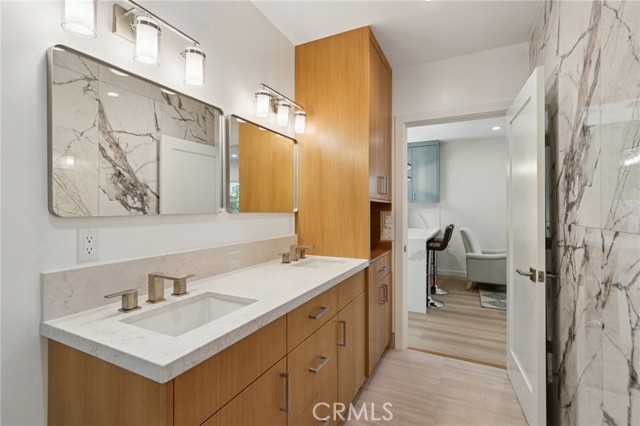 Detail Gallery Image 62 of 75 For 18320 Ingomar St, Reseda,  CA 91335 - – Beds | – Baths