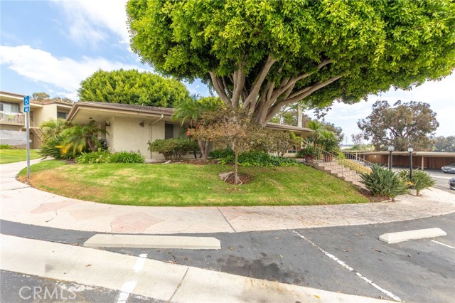 Detail Gallery Image 20 of 26 For 432 Edgehill Ln #26,  Oceanside,  CA 92054 - 1 Beds | 1 Baths