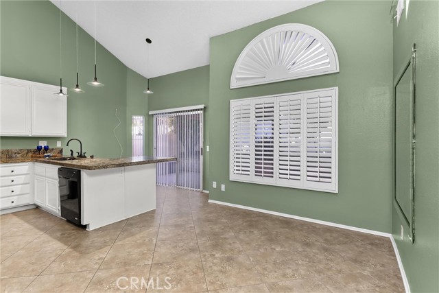 Detail Gallery Image 12 of 39 For 5891 Riviera, Banning,  CA 92220 - 2 Beds | 3 Baths