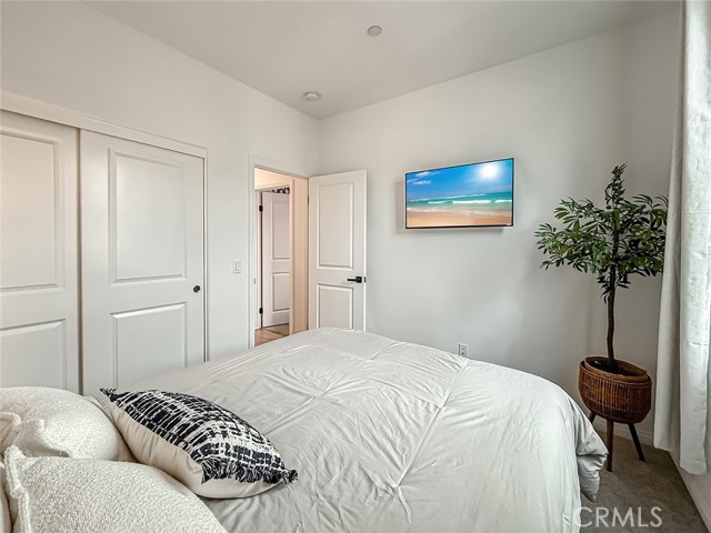 Detail Gallery Image 29 of 73 For 246 San Miguel Island Dr, Camarillo,  CA 93012 - 4 Beds | 2/1 Baths