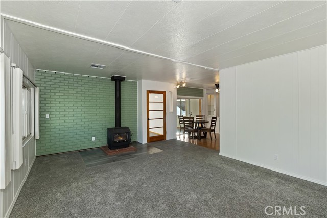 391 Montclair Dr #41, Big Bear City CA: https://media.crmls.org/medias/11abd70d-e819-4965-a134-ea4eab43cf8b.jpg