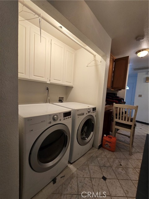 13966 Fox Street, San Fernando CA: https://media.crmls.org/medias/11ac0240-fd46-4069-8f4a-084aa09e8b1d.jpg