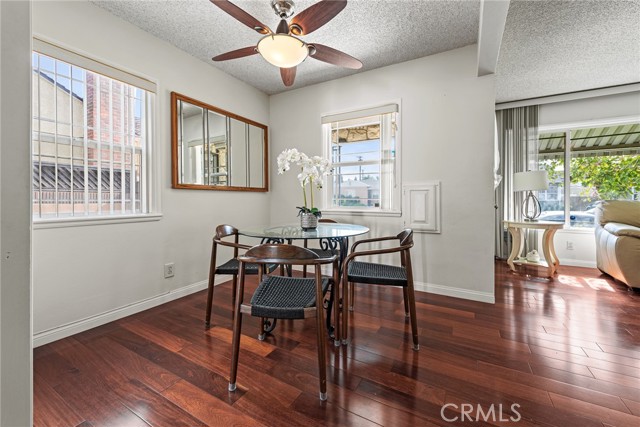 Detail Gallery Image 8 of 34 For 5433 E Brittain, Long Beach,  CA 90808 - 3 Beds | 2 Baths