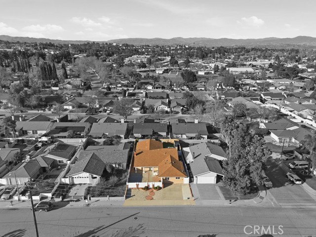 Detail Gallery Image 38 of 38 For 24305 Wabuska, Newhall,  CA 91321 - 6 Beds | 3 Baths