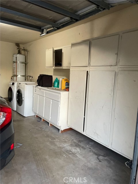 154 Fairview Street, Santa Ana CA: https://media.crmls.org/medias/11ae81a9-a5ff-48c5-8992-446eb3ec28c9.jpg