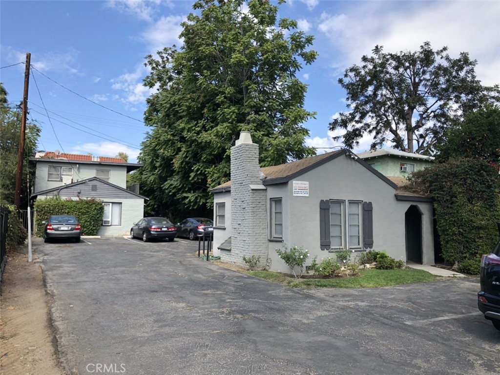 1443 E Maple Street, Glendale, CA 91205