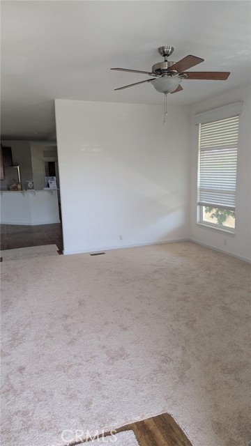 Detail Gallery Image 9 of 50 For 3595 Santa Fe Ave #90,  Long Beach,  CA 90810 - 3 Beds | 2 Baths