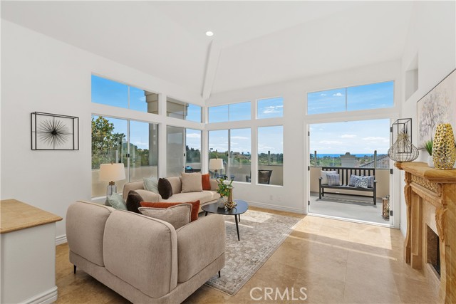 123 Costa Brava, Laguna Niguel CA: https://media.crmls.org/medias/11afa35e-2e1d-416f-bfb7-a568f96da8fd.jpg