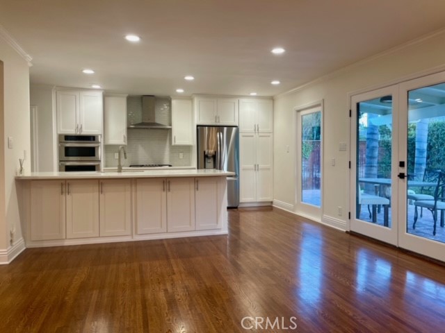 Detail Gallery Image 23 of 31 For 23652 Collins St, Woodland Hills,  CA 91367 - 4 Beds | 2 Baths