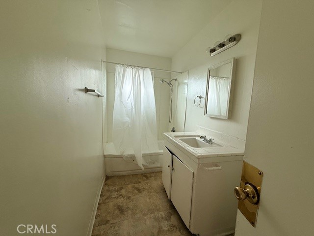 Detail Gallery Image 19 of 24 For 1435 1443 Laurel, Pomona,  CA 91768 - 2 Beds | 1 Baths