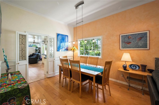 17034 Escalon Drive, Encino CA: https://media.crmls.org/medias/11b09212-0ab5-48c7-9ed8-a27817df8b9d.jpg