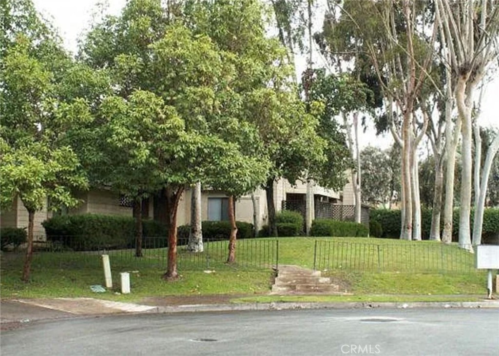 23141 Saguaro Street