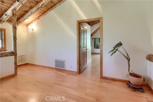 Detail Gallery Image 28 of 70 For 1991 Ca-140, Catheys Valley,  CA 95306 - 3 Beds | 3 Baths