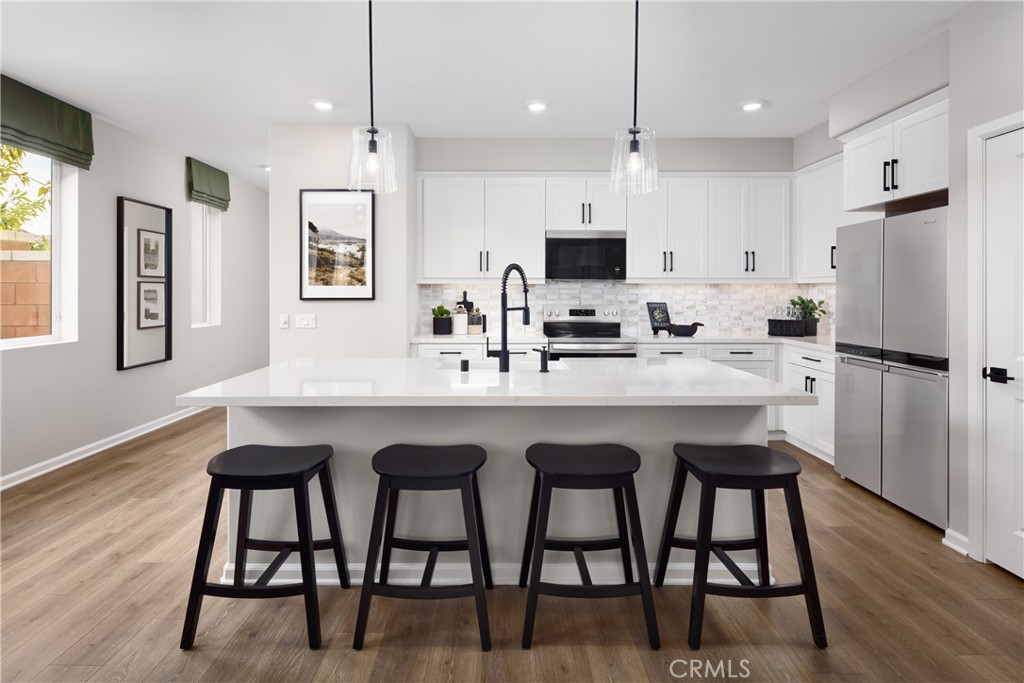 8422 Tamarack Street