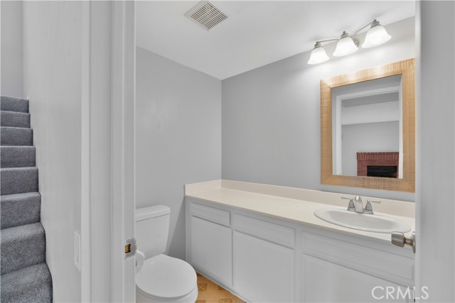 Detail Gallery Image 9 of 18 For 1738 Lynne Dr #34,  Santa Maria,  CA 93454 - 2 Beds | 1/1 Baths