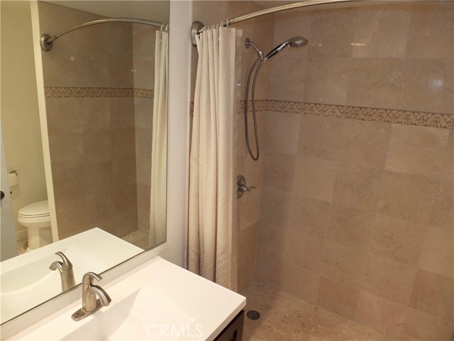 Detail Gallery Image 21 of 46 For 850 E Ocean Bld #203,  Long Beach,  CA 90802 - 2 Beds | 2 Baths