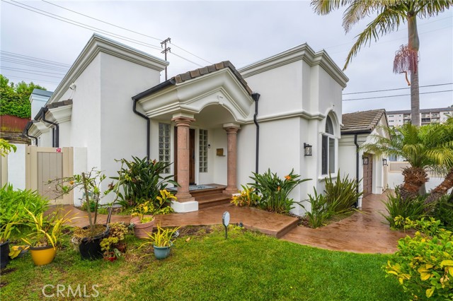 5502 Beran St, Torrance CA: https://media.crmls.org/medias/11b28fb2-eb61-4b73-b4e5-47765e3abab1.jpg