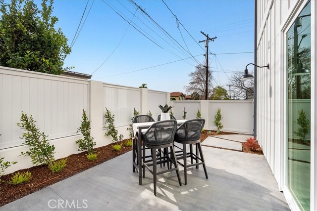 2606 MacKay Lane, Redondo Beach, California 90278, 5 Bedrooms Bedrooms, ,4 BathroomsBathrooms,Residential,Sold,MacKay,SB23014119