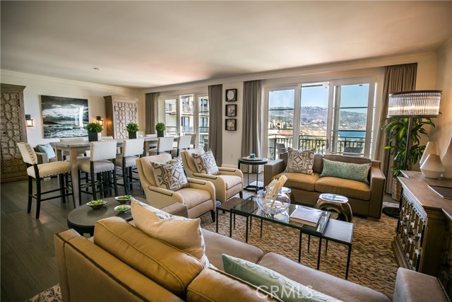 Owners' Club/President's Suite inside main hotel
