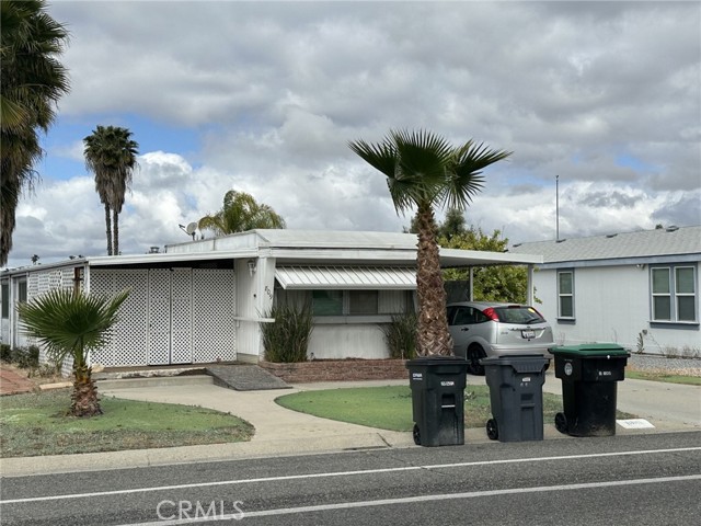 Detail Gallery Image 1 of 1 For 809 S Palm Ave, Hemet,  CA 92543 - 2 Beds | 1 Baths