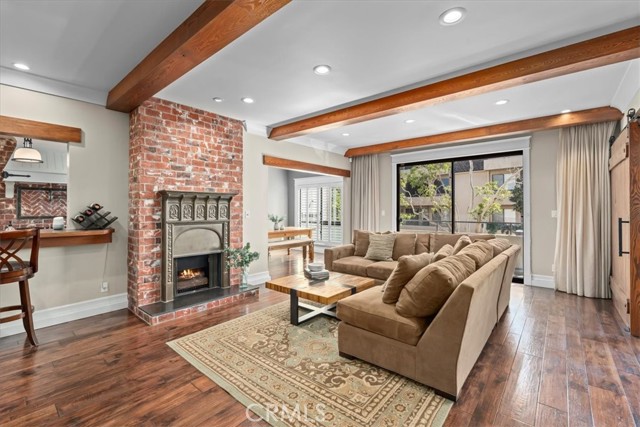 Front Image Thumbnail for CRSB26064225