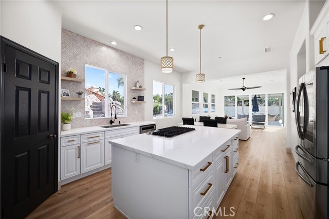 8067 Terraza Court, Riverside CA: https://media.crmls.org/medias/11b54ac0-c467-4fcf-a168-671222ebe751.jpg