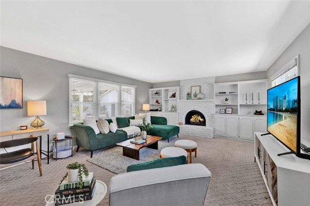 Detail Gallery Image 10 of 35 For 1402 E Rose Ave, Orange,  CA 92867 - 5 Beds | 3 Baths