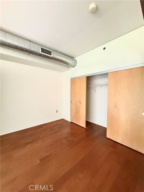 Detail Gallery Image 8 of 9 For 1111 S Grand Ave #416,  Los Angeles,  CA 90015 - 1 Beds | 1 Baths