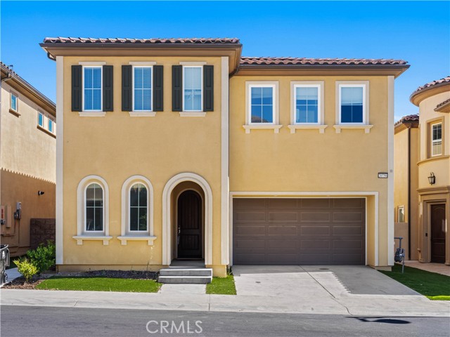 Detail Gallery Image 1 of 26 For 20756 Spruce Cir, Porter Ranch,  CA 91326 - 5 Beds | 4 Baths