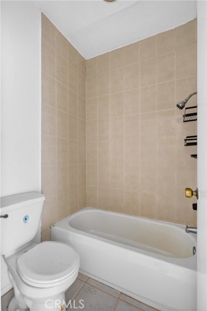 Detail Gallery Image 20 of 33 For 4441 Woodman Ave #111,  Sherman Oaks,  CA 91423 - 0 Beds | 1 Baths