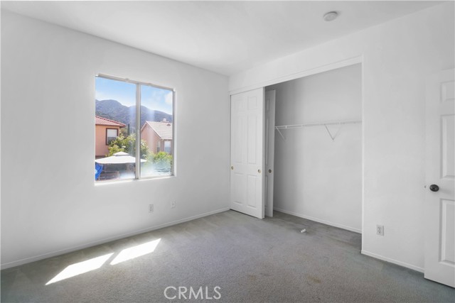 Detail Gallery Image 15 of 40 For 842 W Orange Heights Ln, Corona,  CA 92882 - 5 Beds | 2/1 Baths