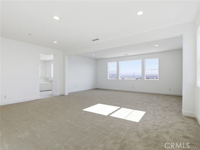 Detail Gallery Image 22 of 41 For 27558 Juniper Ln, Valencia,  CA 91381 - 5 Beds | 4/1 Baths