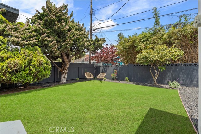 1792 Crestmont Place, Costa Mesa CA: https://media.crmls.org/medias/11bbc5f6-d99c-4dd2-a264-63a02d266f9e.jpg