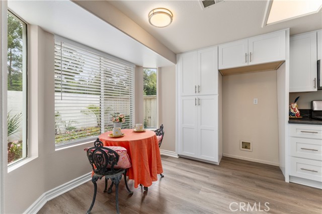 Detail Gallery Image 17 of 45 For 1072 S Laughingbrook Ct, Anaheim Hills,  CA 92808 - 3 Beds | 2/1 Baths