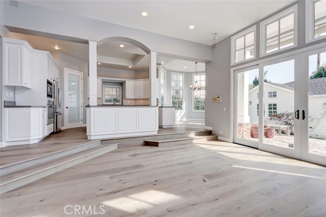 576 27th Street, Manhattan Beach CA: https://media.crmls.org/medias/11be77ee-9ec4-436b-a14f-92f39ba19b68.jpg