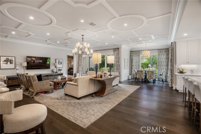 Detail Gallery Image 8 of 36 For 501 W Woodruff Ave, Arcadia,  CA 91007 - 5 Beds | 5/1 Baths