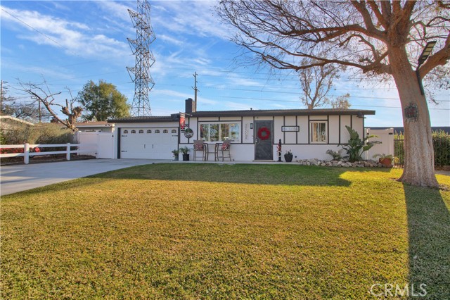 Detail Gallery Image 4 of 51 For 8283 Cornwall Ave, Rancho Cucamonga,  CA 91739 - 3 Beds | 1 Baths