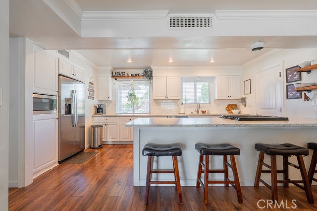 26790 E Berkey Court, Menifee CA: https://media.crmls.org/medias/11bf4e0b-a28b-4465-91c3-a1aef642ba38.jpg