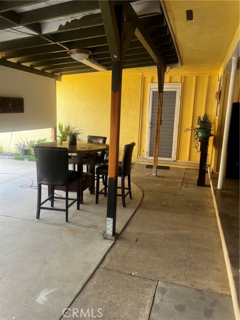 4417 N Mayfield Avenue, San Bernardino CA: https://media.crmls.org/medias/11bf583a-8437-446d-9539-29f918852e9d.jpg