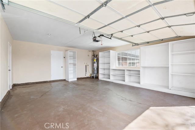 2090 Sycamore Drive, Simi Valley CA: https://media.crmls.org/medias/11bf9bf0-0cda-493b-8888-8f35769a3102.jpg