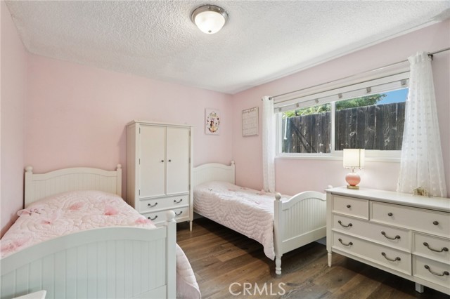 8040 Troost Avenue, North Hollywood CA: https://media.crmls.org/medias/11c006cf-fbec-4321-88cd-f531bdb6f4eb.jpg