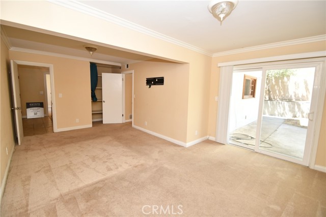 20318 Regina Avenue, Torrance CA: https://media.crmls.org/medias/11c04928-b789-47e3-8a49-a7d51e1b954d.jpg