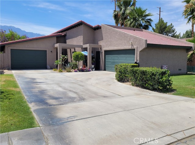 Detail Gallery Image 1 of 9 For 33085 Wishing Well Trl, Cathedral City,  CA 92234 - 6 Beds | 4 Baths