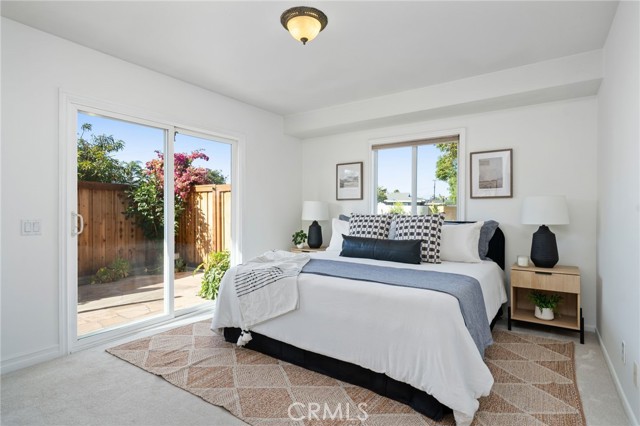 3273 Indiana Ave, Costa Mesa CA: https://media.crmls.org/medias/11c07b39-ff5b-46d3-812a-1a90971a1a25.jpg