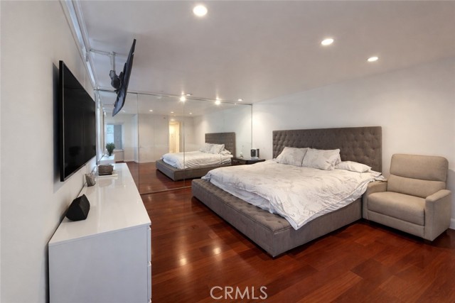 Detail Gallery Image 7 of 11 For 865 Comstock 16a,  Los Angeles,  CA 90024 - 2 Beds | 2 Baths