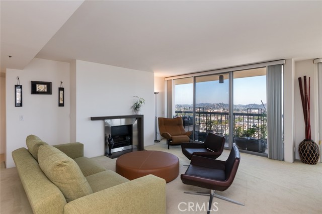 222 Monterey Road, Glendale CA: https://media.crmls.org/medias/11c13e98-f558-41a3-a5dc-41ed8dc81afd.jpg